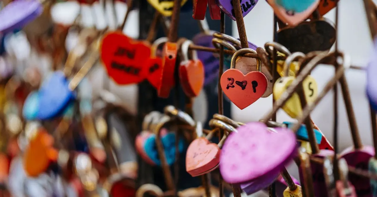 Les cœurs dans l'amour : symboles et significations à connaître