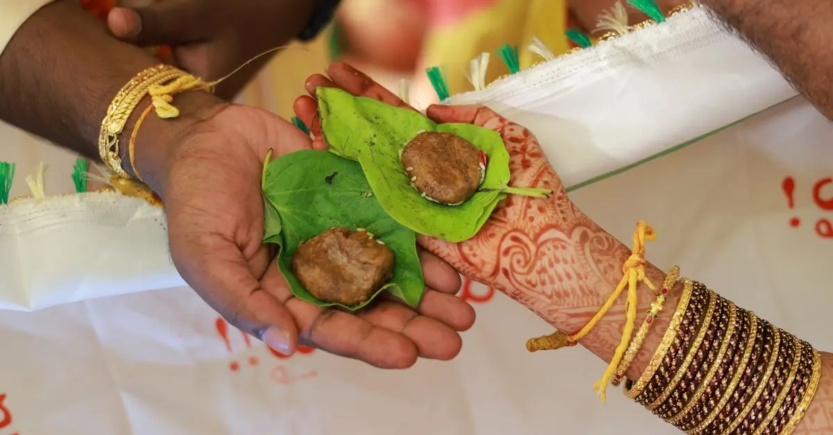 Les rituels d'amour à travers le monde : traditions et significations