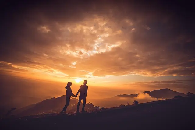 Les Meilleurs Gestes d'Amour pour Toucher le Cœur