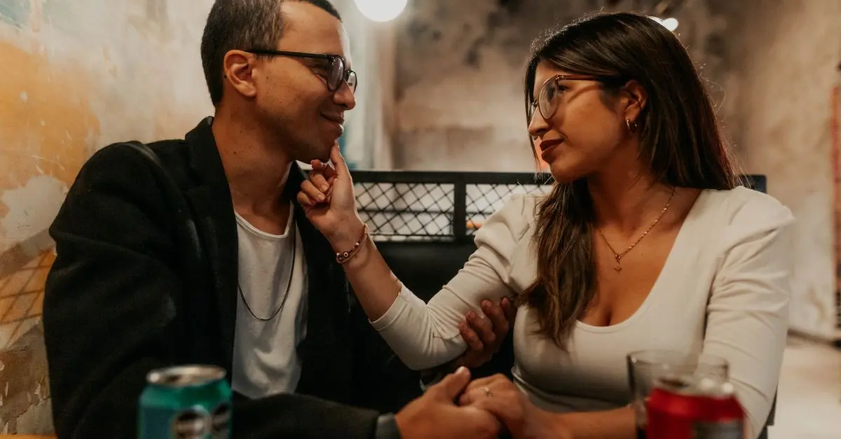 L'Art de la Communication Amoureuse : Clés d'une Relation Épanouie