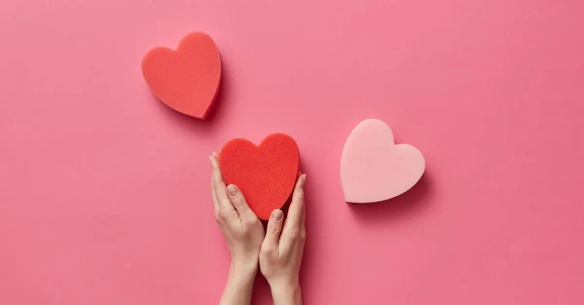 Les Rituels d'Amour à Travers le Monde : Un Voyage Émotionnel