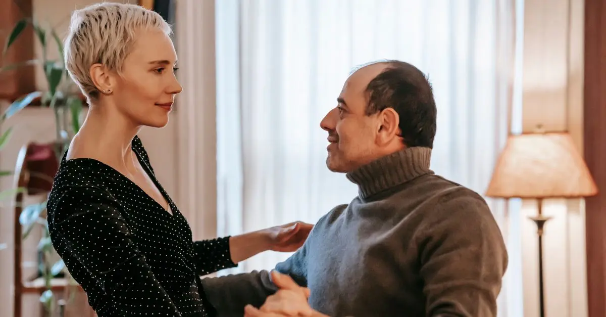 L'Impact des Gestes Tendus sur l'Amour : Pourquoi Ils Comptent