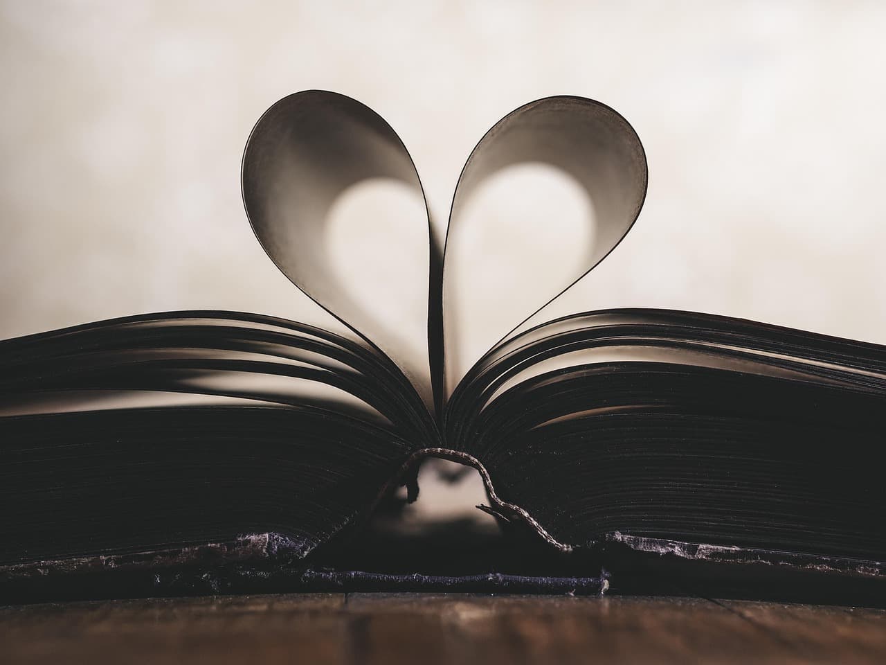Les cœurs dans l'amour : symbolique et significations variées