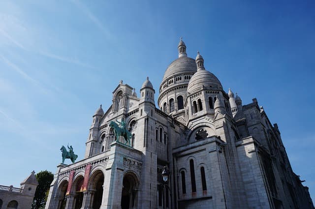 Les 10 cœurs emblématiques qui ont marqué l'histoire de l'amour
